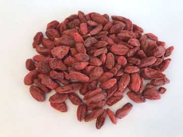 Rode Goji-de Snacks Grondstof van het Bessengedroogd fruit, Ontwaterde Beschikbare OEM van Fruitsnacks