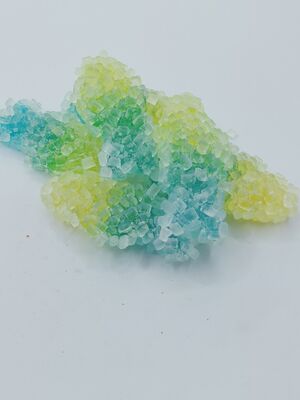 Glimmerende kristal suikercoating beervormige gummies met dubbele textuur voor veelzijdige alle gelegenheden Sojabonen snacks