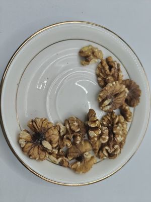 Premium geroosterde, ongezouten walnootkernen