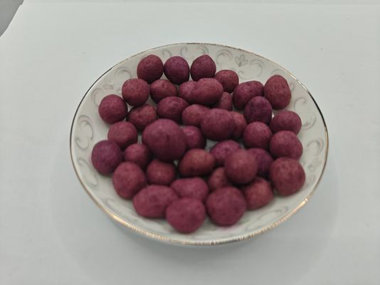 Krullerige paarse zoete aardappelen