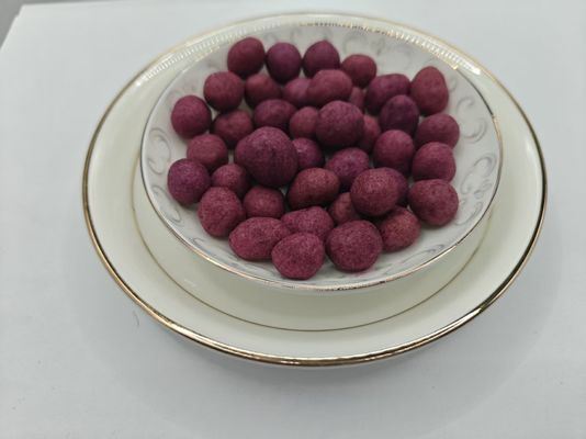 Krullerige paarse zoete aardappelen