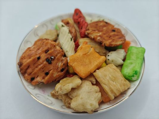 Originele Gemengde Rijstcrackers met Aangepaste Smaak, Bulkverpakking met Olie-ingrediënten