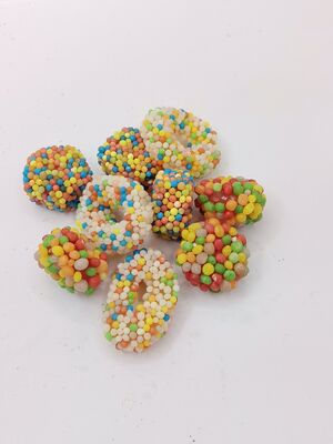 Kleurrijk assortiment gummies met meerdere fruitsmaken - Zachte en taaie sojabonensnacks