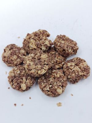 Donkere chocolade haverclusters met veel vezels zonder schuldgevoelens - Draagbare knapperige snacks van sojabonen