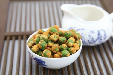 De in het groot Snacks van het Aromafried coated green peas crispy van Veganisthot&spicy