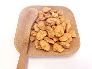 Met een laag bedekte Gebraden Gezonde de Tuinboonspaanders van Fava van het Snackvoedsel met ISO