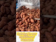 Warm verkocht geroosterde zwarte knoflook, knapperige pinda's - onweerstaanbaar